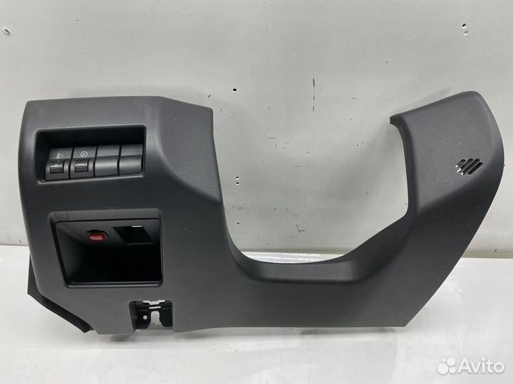 Накладка торпеды подрулевая Mazda 3 BK