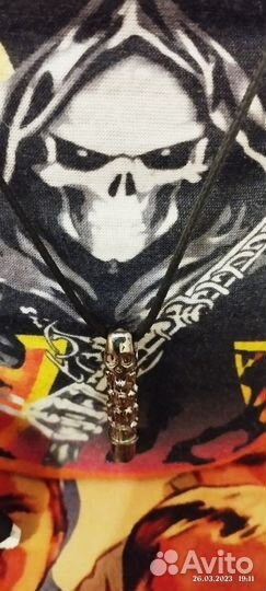 Подвеска металл на шнурке