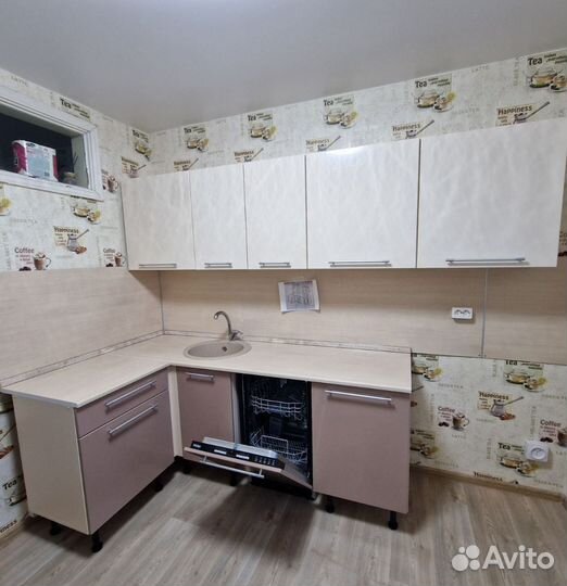 Кухонный гарнитур новый