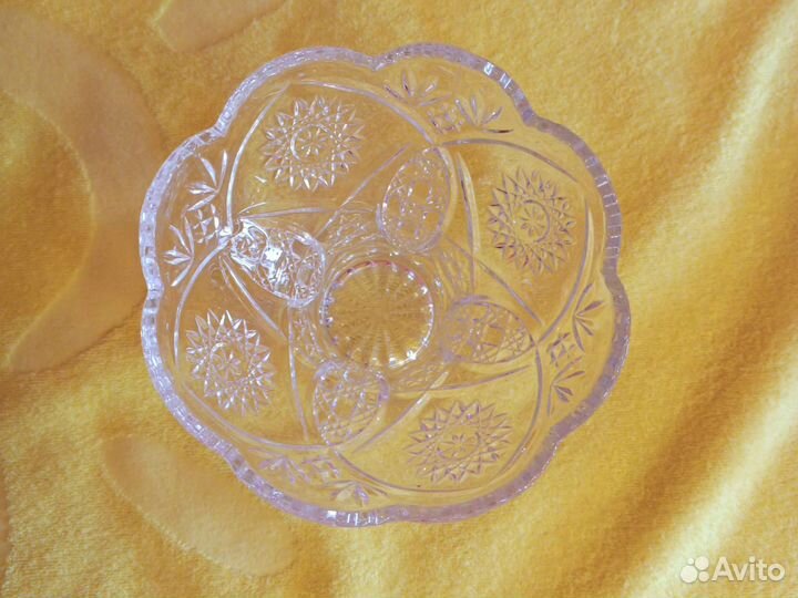 Конфетница стекло новая