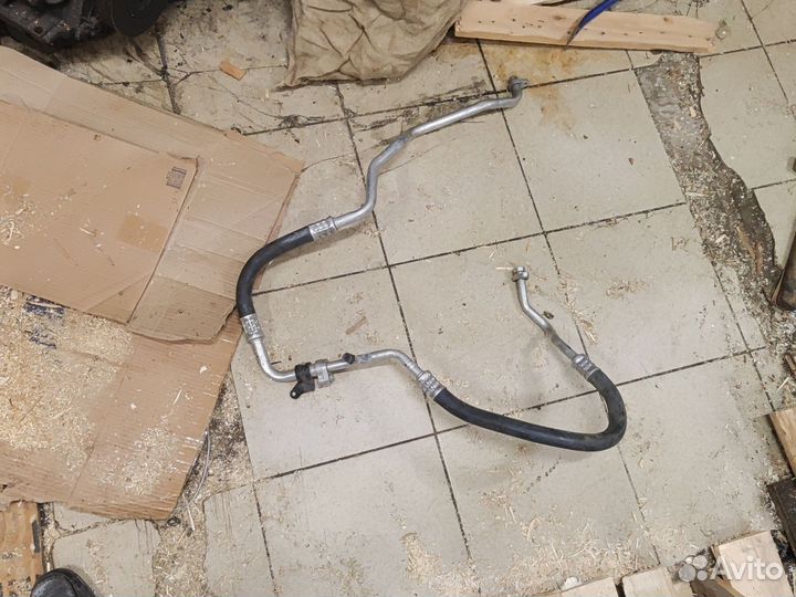 Трубка кондиционера Renault megane 3