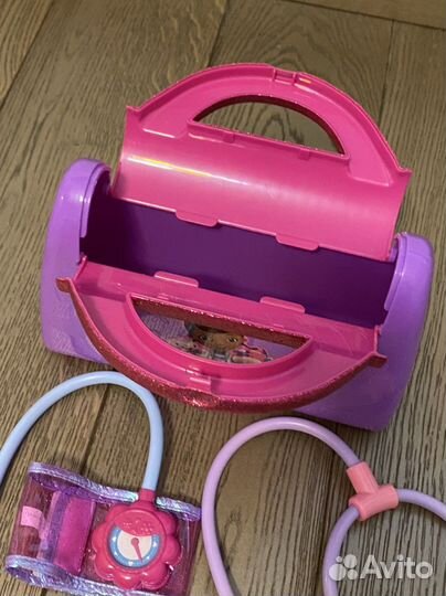 Disney Чемоданчик доктора Плюшевой