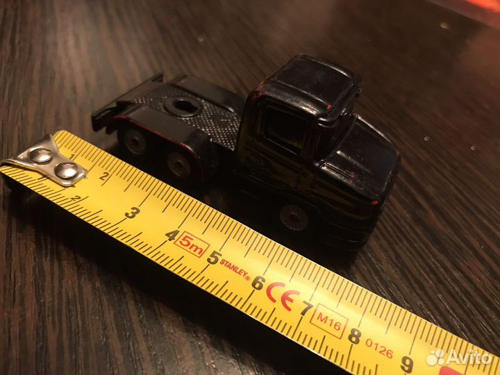 Модель грузовика Siku