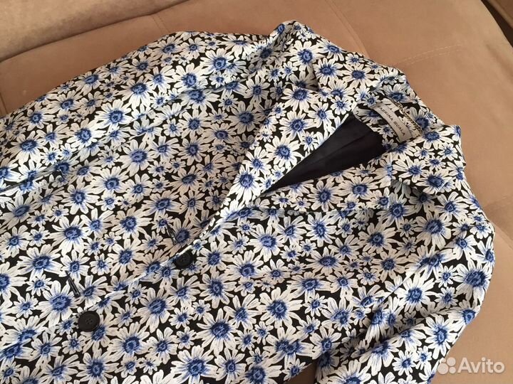 Пальто легкое новое