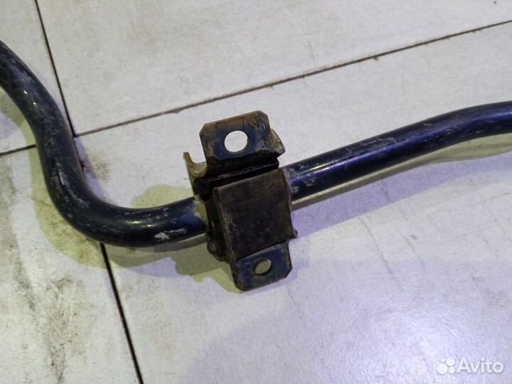 Стабилизатор передний BP4L34151B