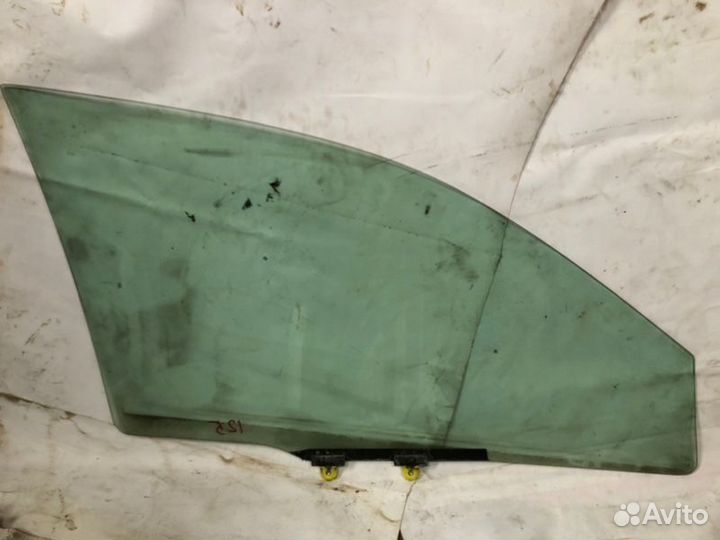 Стекло переднее левое Mitsubishi Lancer 9 седан