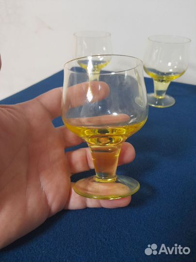 Винтажные бокалы для коньяка