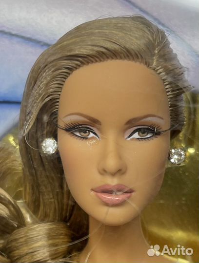 Barbie Pussy Galore / Dr. No James Bond