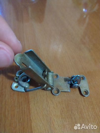 Замок защелка, накидной для опломбирования