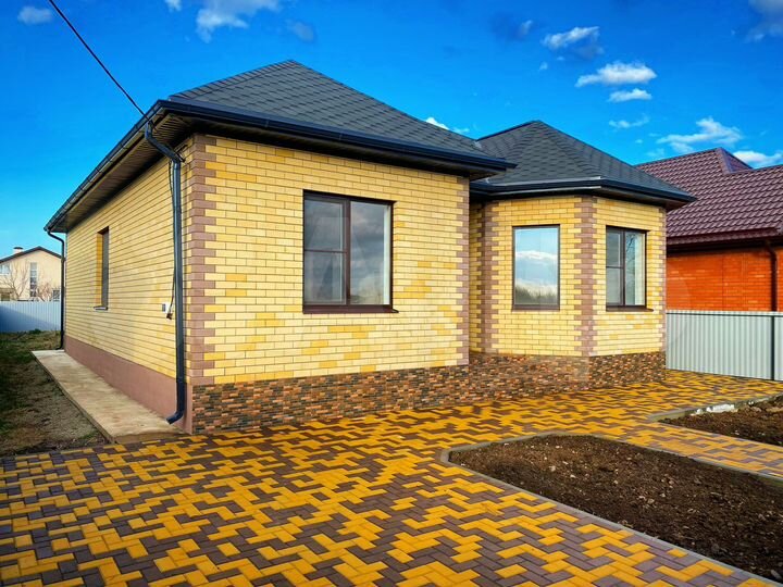 Дом 138 м² на участке 5 сот.