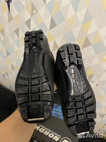 Лыжные ботинки 35 размер