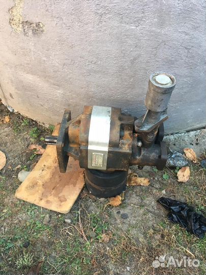 Насос для поднятия кузова