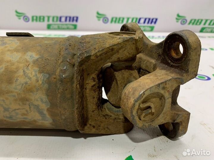 Карданный вал задний Nissan Navara внедорожник