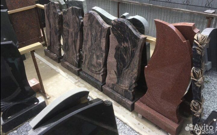 Памятники,оградки в Тюмени