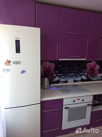 Кухонный гарнитур с техникой бу