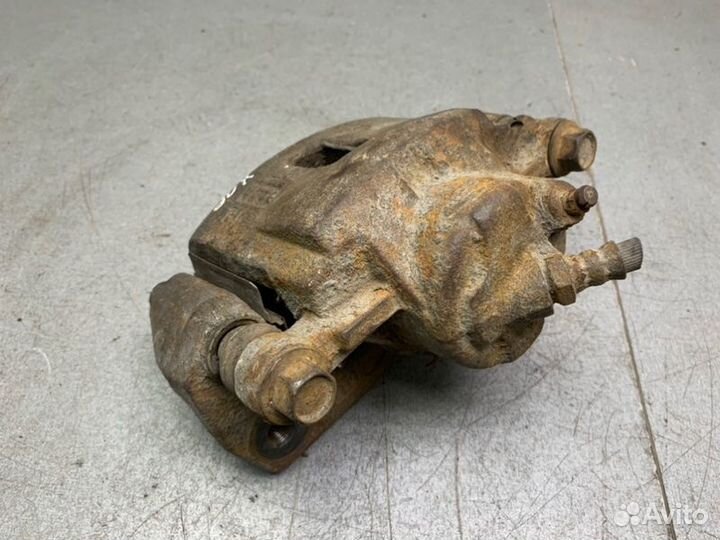 Суппорт тормозной передний правый Kia Spectra