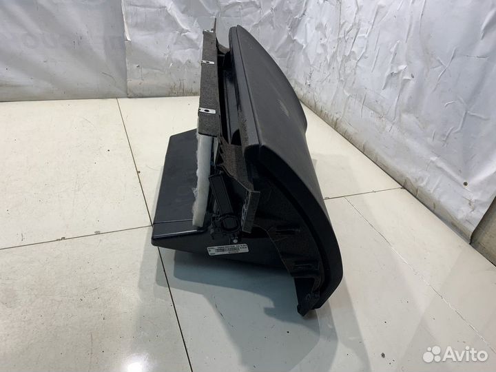 Бардачок (Mercedes-Benz GLE W166)