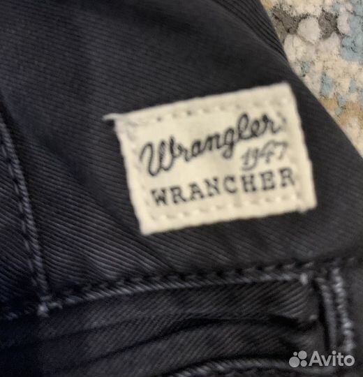 Мужские джинсы wrangler chino черные