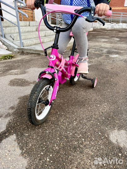 Трехколесный велосипед