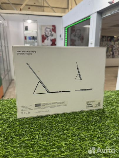 Apple SMART keyboard