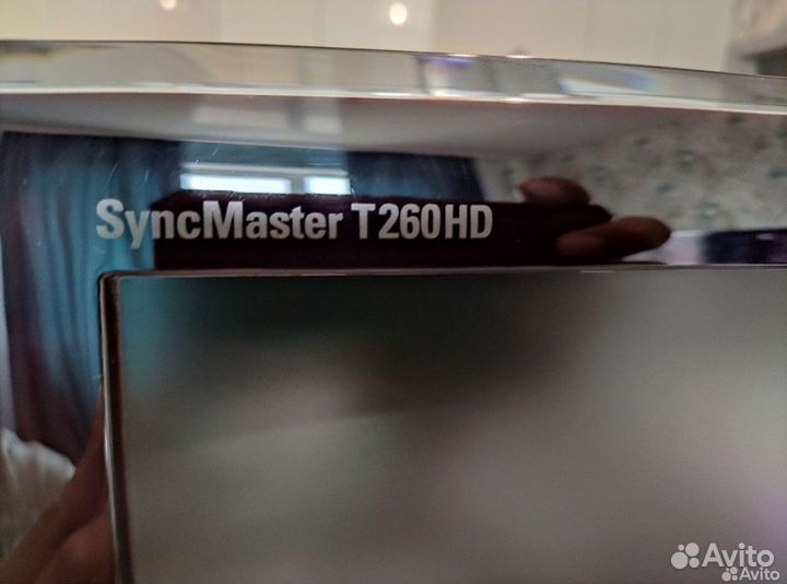 Монитор Samsung 26