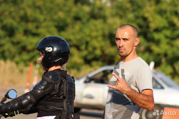 Мотошкола, мотоинструктор, категория А