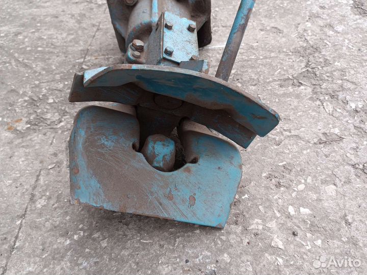 Сцепное устройство для сельхоз технике