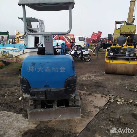 Мини-экскаватор Komatsu PC07-2, 2000