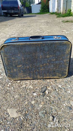 Чемодан гдр