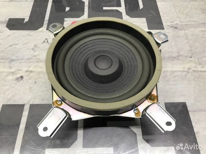 Сабвуфер Lexus Is250 GSE20 4grfse 2012