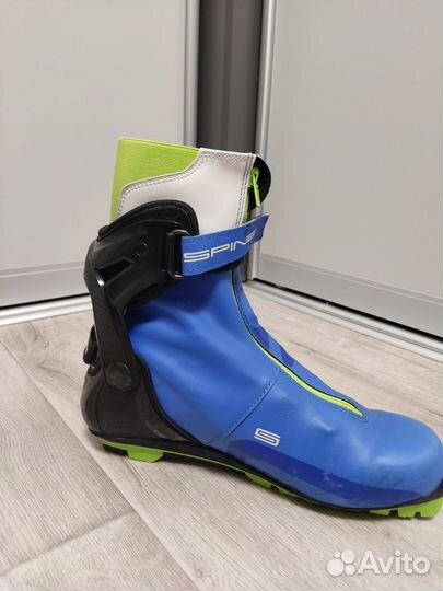 Лыжные ботинки spine 43 размера