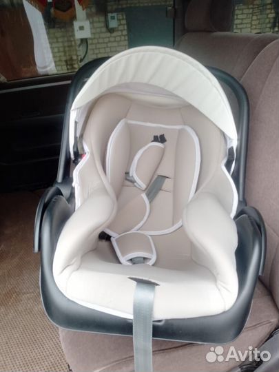 Автомобильное детское кресло от 0 до 18 кг