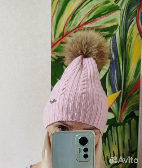 Шапка с помпоном Ариэль