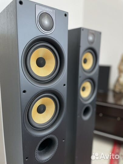 Акустические колонки Bowers&Wilkins 684s2
