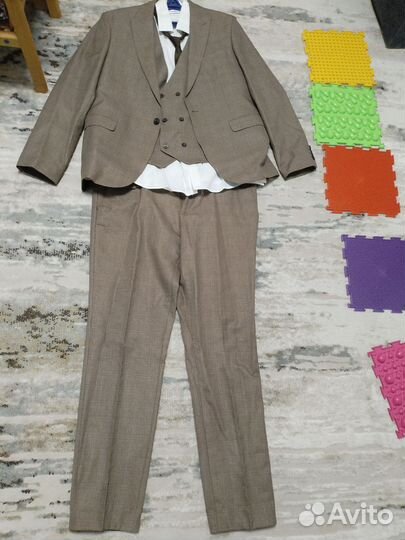 Мужской костюм тройка 54