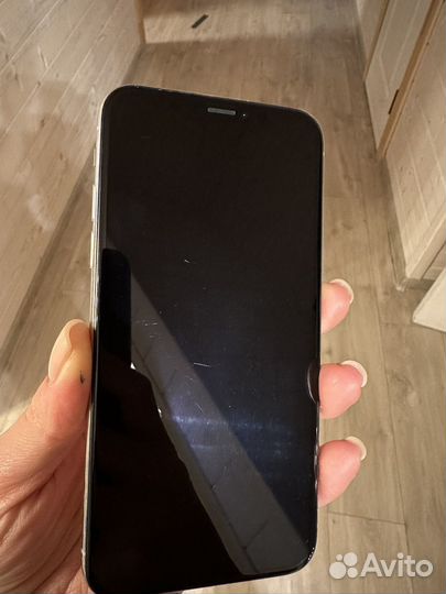 iPhone X, 256 ГБ