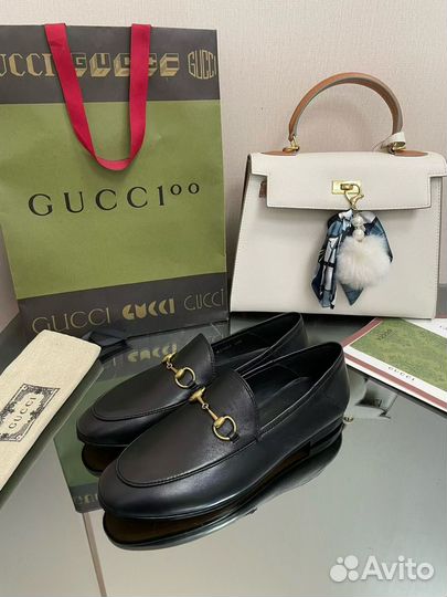 Женские кожаные мокасины Gucci