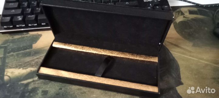 Подарочная коробка (кофр)