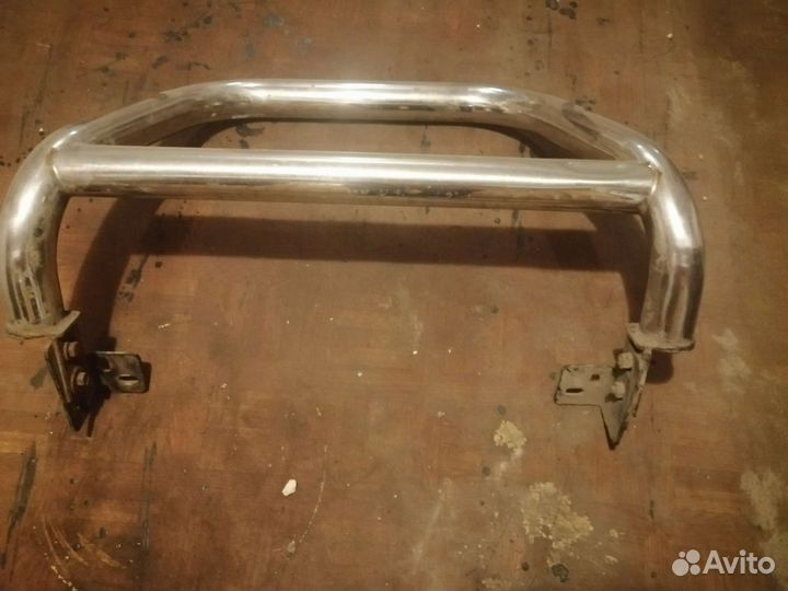 Кенгурятник на машину