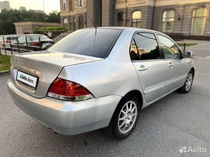 Mitsubishi Lancer 1.6 МТ, 2005, 238 000 км