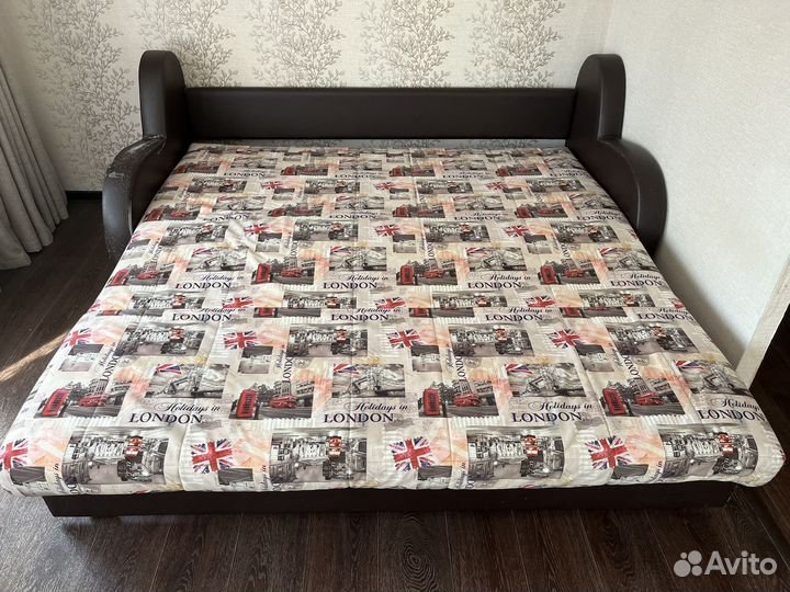 Диван-кровать 