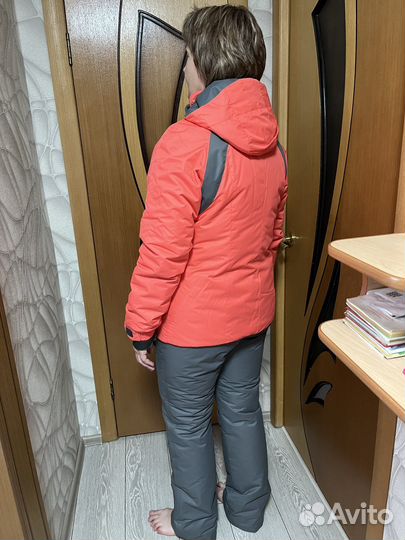 Горнолыжный костюм новый 48-50 размер
