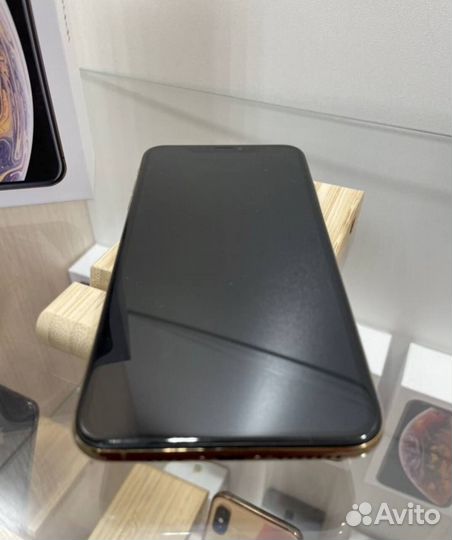 iPhone Xs Max, 64 ГБ