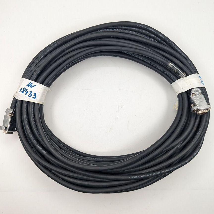 [26-238-16] Кабель Extron, (D-Sub) -Vga (D-Sub), 10