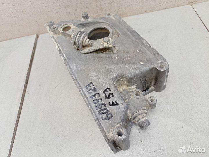 Крышка двигателя передняя 11141745506