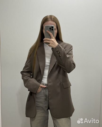 Пиджак женский коричневый
