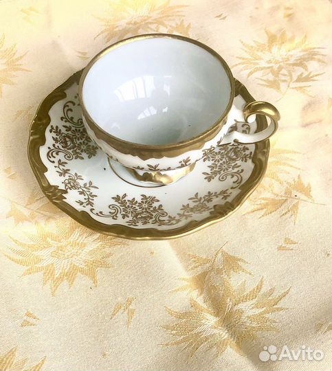 Часть кофейного сервиза 