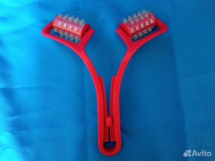 Роликовый антицеллюлитный массажер