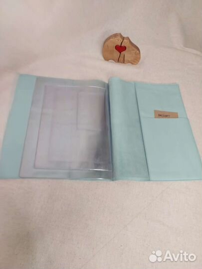 Папка для семейных документов из натуральной кожи