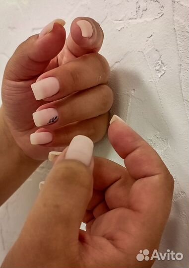 Мастер маникюра